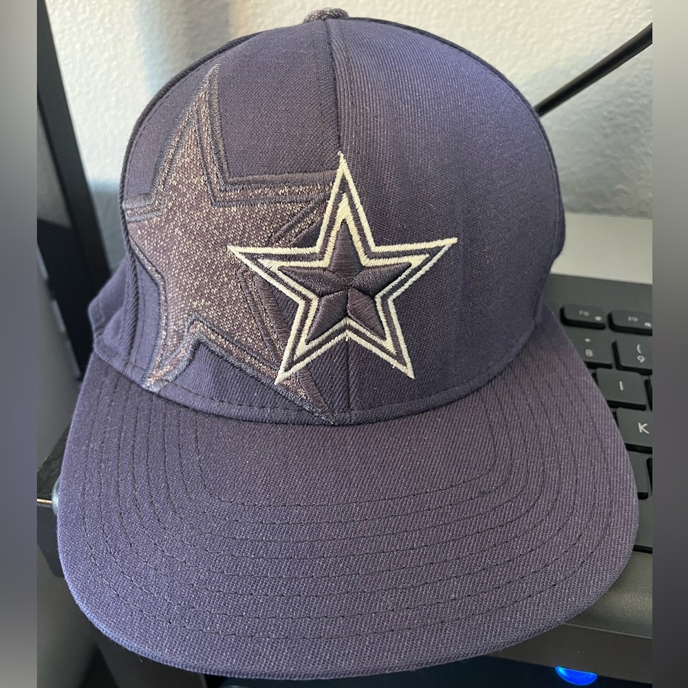 Vintage Reebok Dallas Cowboys Hat Stretch fit S/M blue embroidered